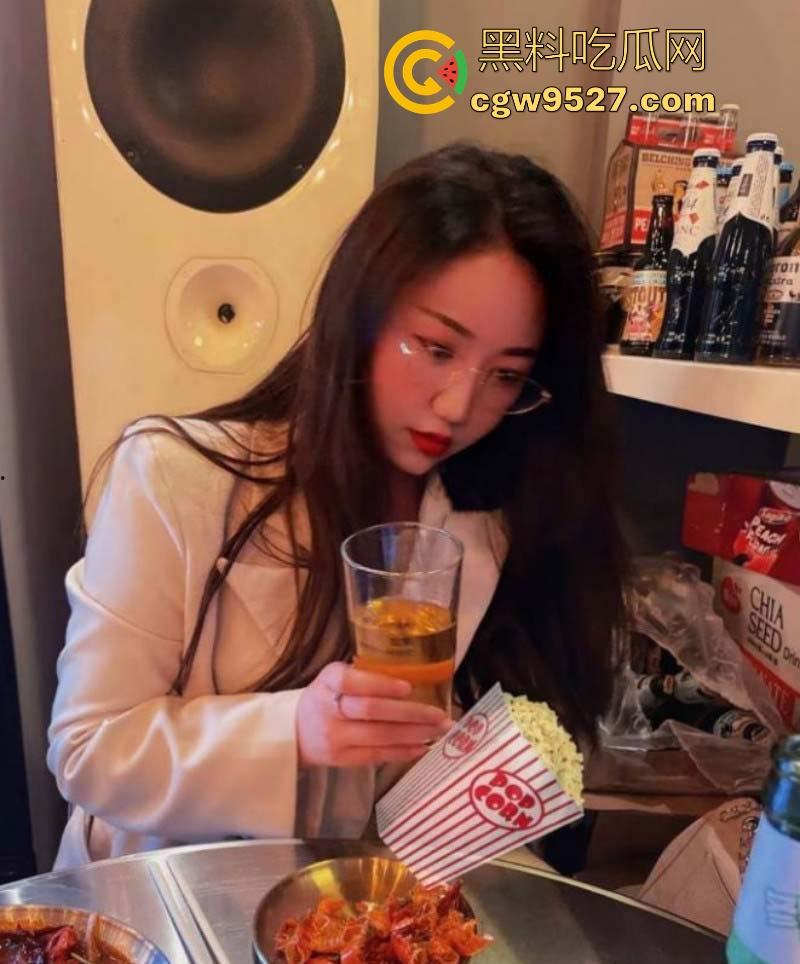 极品新婚少妇【沈澄澄】婚前放荡约炮同事任其内射，婚后成功上岸升华为贤妻良母，真是个好女人！  第3张