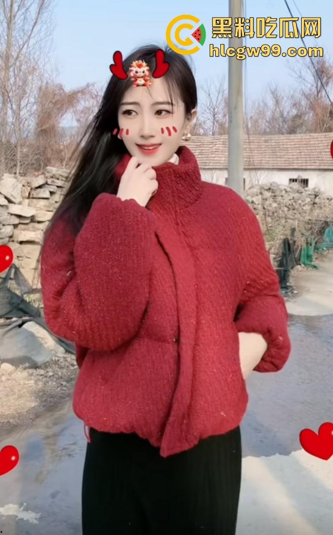 抖音主播『 小龙女』流量密码解锁，跳蛋一塞，骚逼水库瞬间泄洪，喷得满地湿哒哒，地表最强喷泉！  第5张