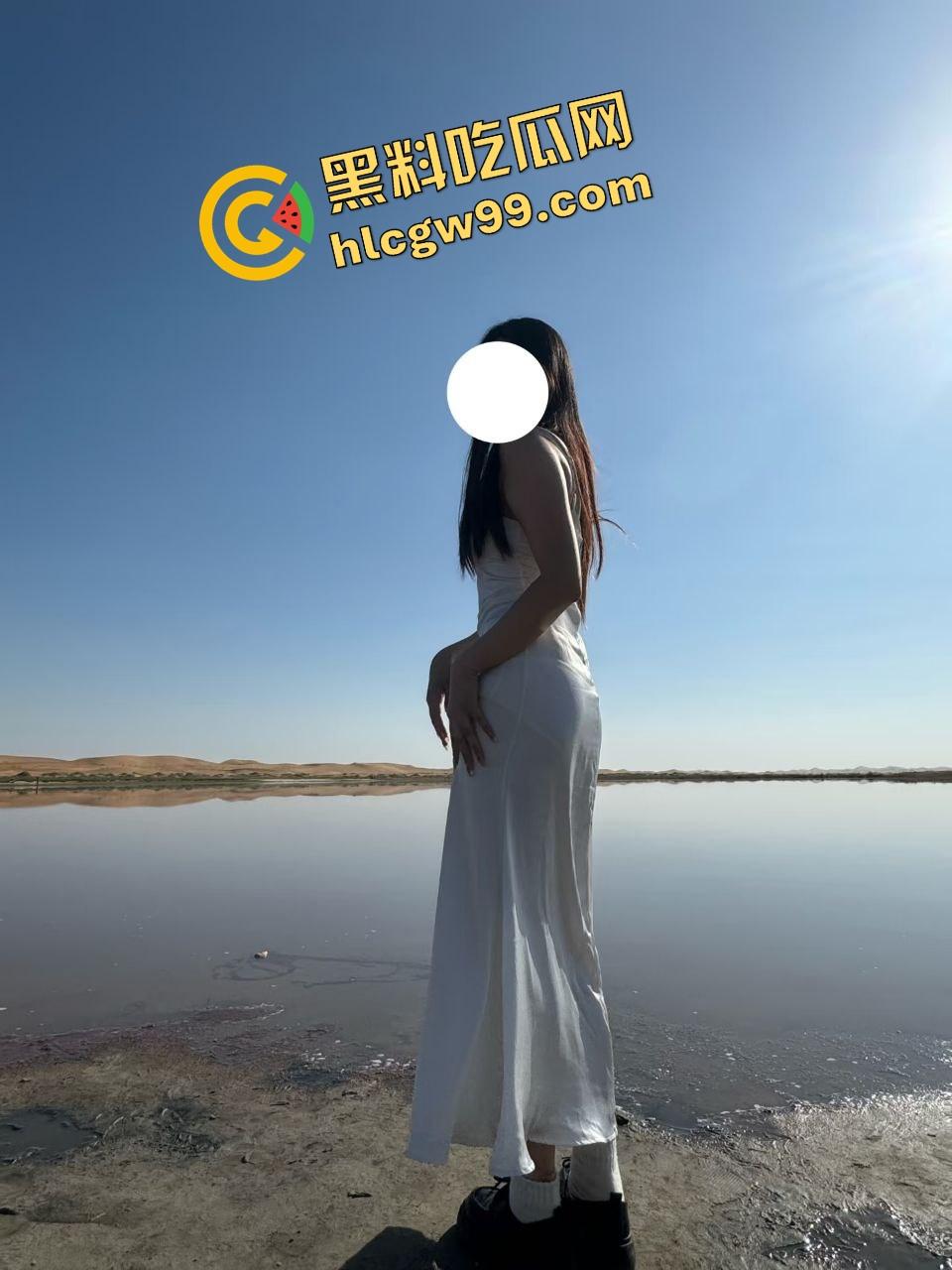 贵州毕节极品大奶少妇【肖娇】露奶诱惑大哥露逼勾引，约炮到家上位坐压夹吸肉棒！独家曝光流出！  第3张