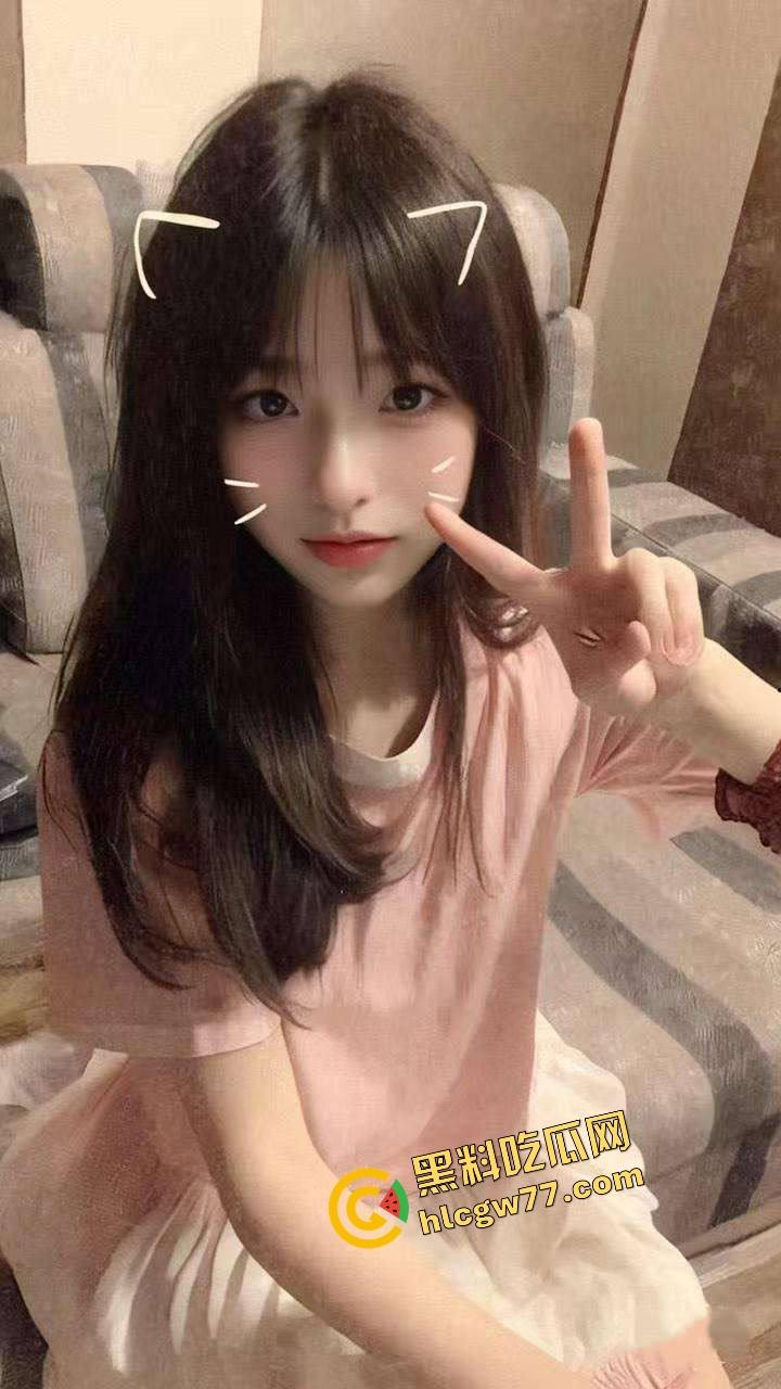 龟男520舔到极致，为了透女友批甘愿被踢蛋求饶，档都快废了，但今晚一定要日到！  第2张