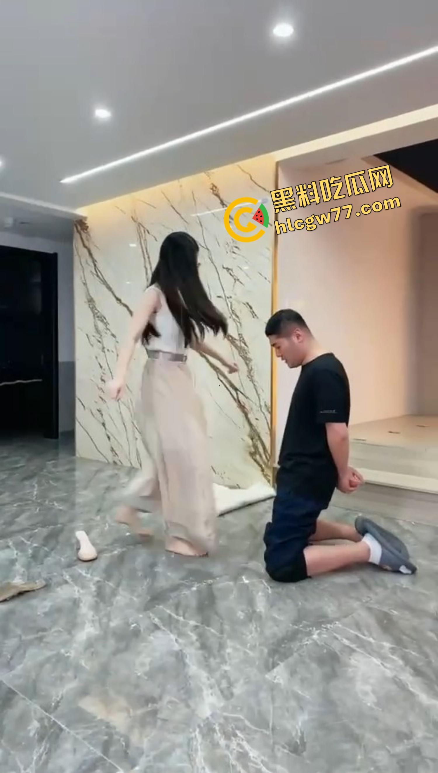 龟男520舔到极致，为了透女友批甘愿被踢蛋求饶，档都快废了，但今晚一定要日到！  第8张