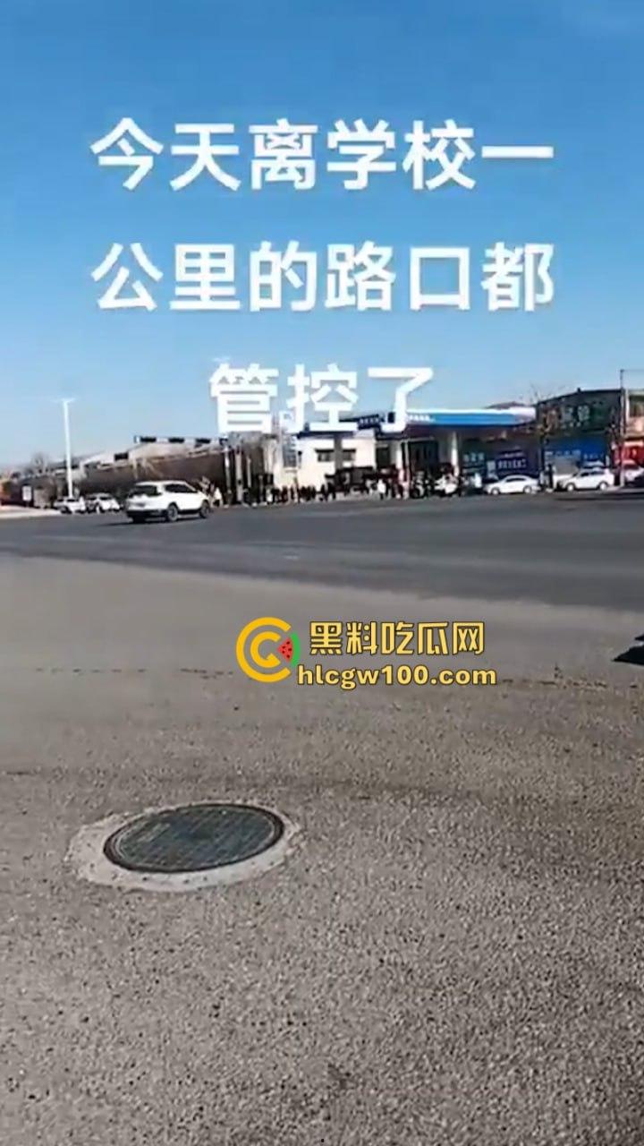 爆料越少事越大！蒲城职高警民大混战 十万民众为坠亡学生发声 当地被迫实行全城戒严管控 母亲含泪妥协！  第13张