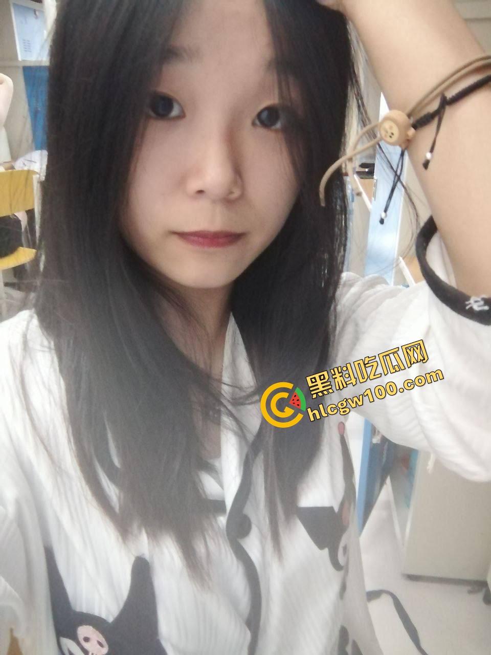 上海交通职业反差骚货小母狗【张雅淑】金爸网调露奶视频通话 线下约操暴力后入输出骚逼！独家流出！  第3张