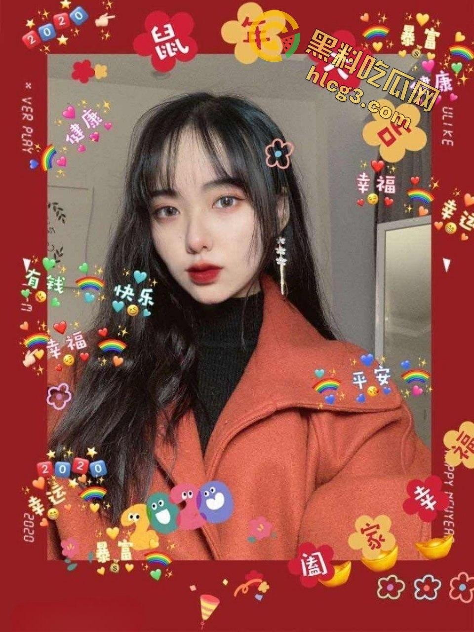 情侣自拍泄密！对镜自慰发给男朋友，男主鸡巴竟然有点短  第2张