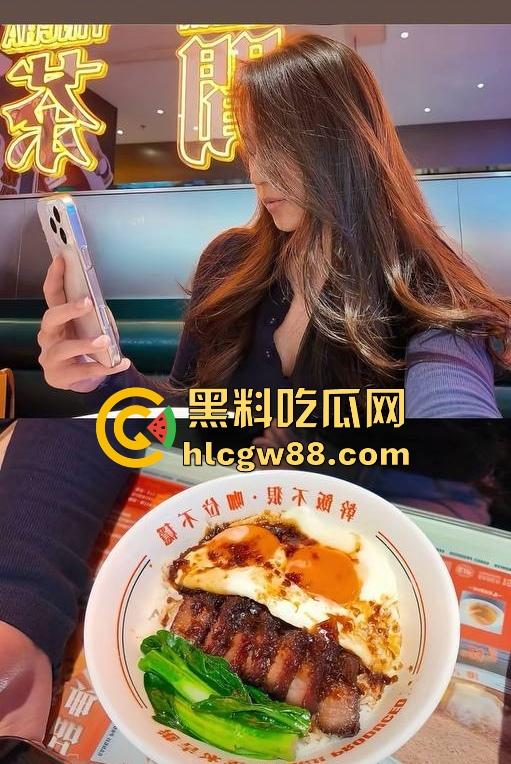 抖音高颜值健身网红【幸福的女人】约炮视频曝光，黑丝开档裤配上丰乳巨臀 诱惑十足！  第11张