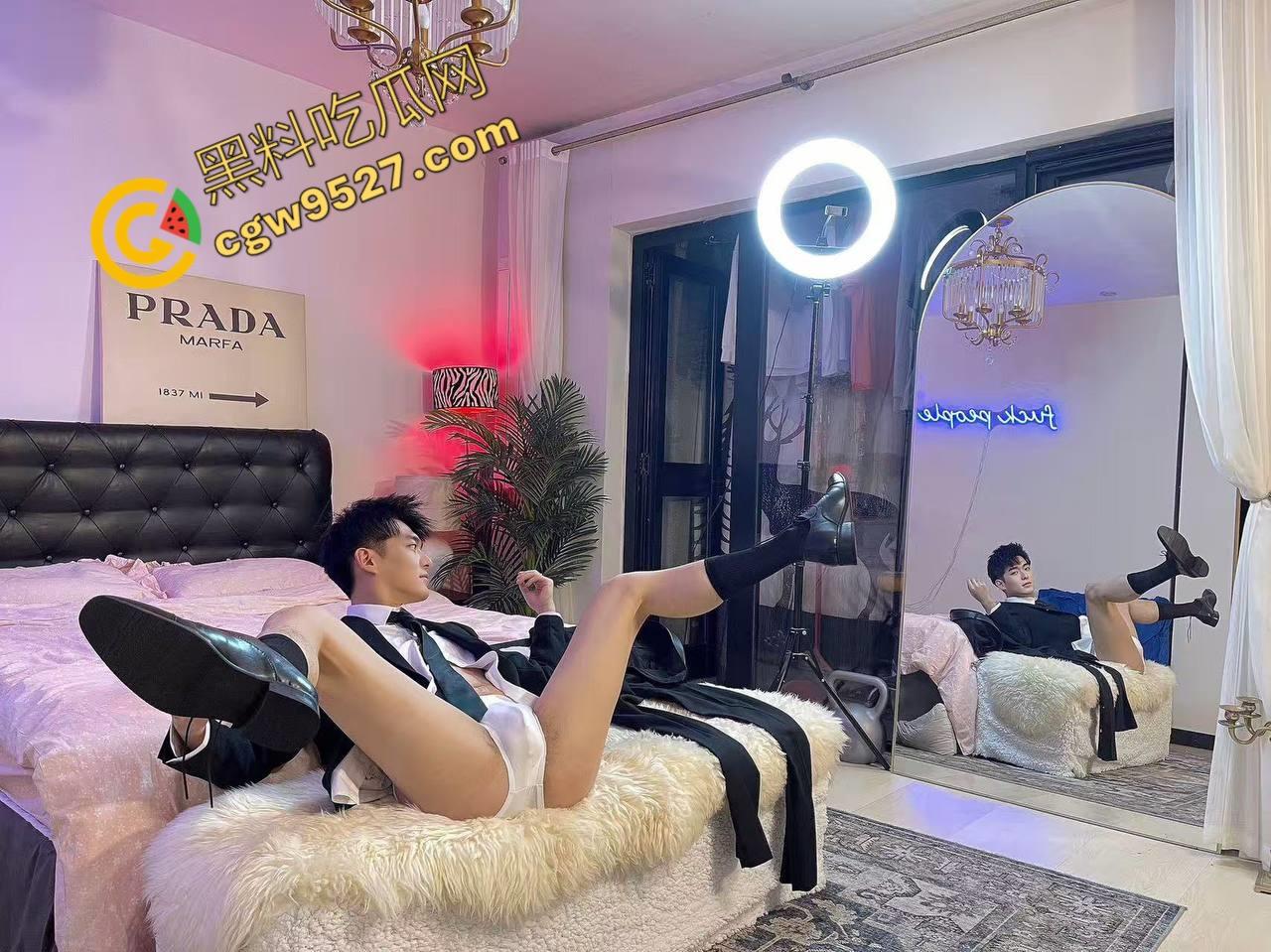 北京GAY圈大佬威哥遭主人调教，夹着精液办婚礼，婚后下药将老婆迷晕送给主人无套内射，这操作颠覆你的三观  第8张