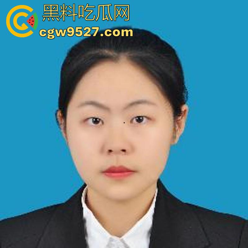 四川攀枝花女校，眼镜骚母猪【罗俊萌】，颜值一般但身材傲人，大奶肥臀性瘾骚逼，约炮视频被曝光！  第4张