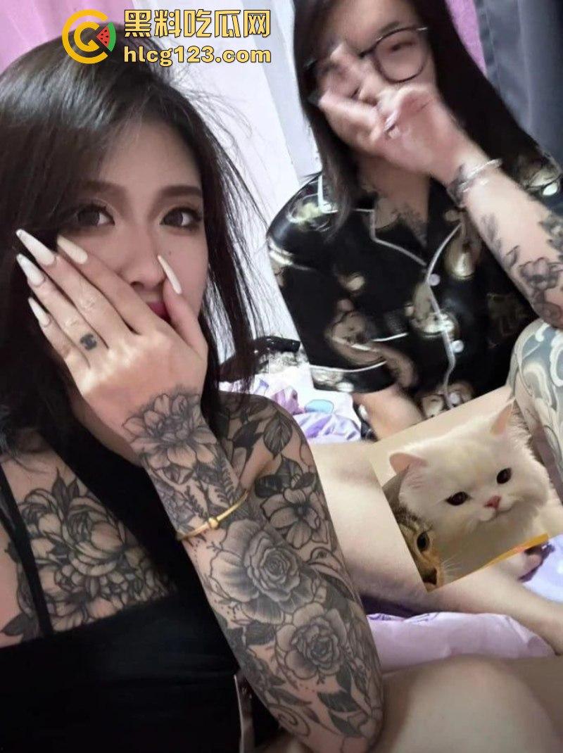 快手/抖音反差骚母狗【迷人大野驴】流出大尺度福利私拍 霸气纹身还真有看点！  第6张