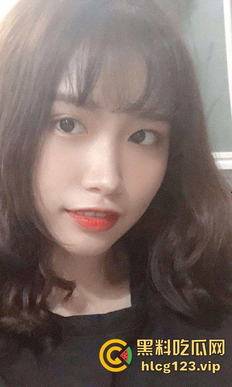 台湾萌系学生妹[刘美岐]啪啪自拍流出！短发俏皮，胸大无脑，男友爆射全身！  第7张