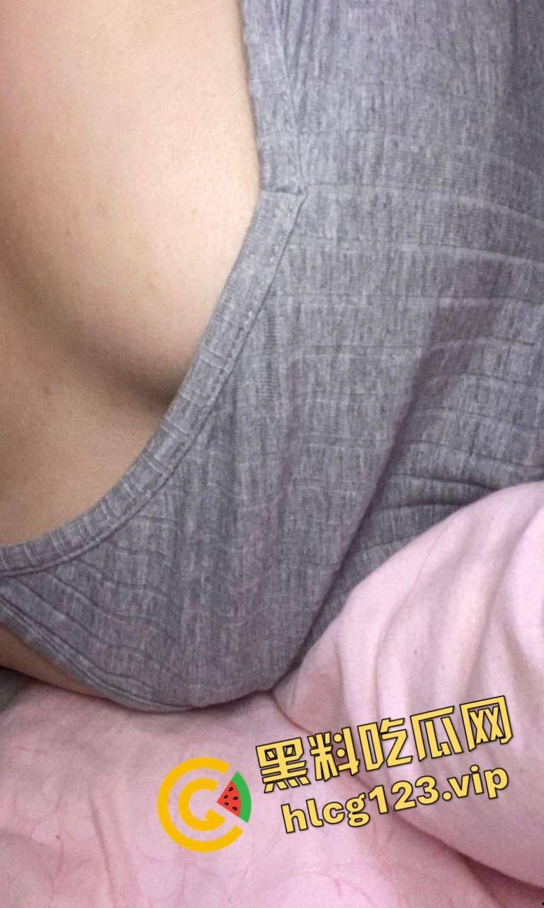 台湾萌系学生妹[刘美岐]啪啪自拍流出！短发俏皮，胸大无脑，男友爆射全身！  第23张