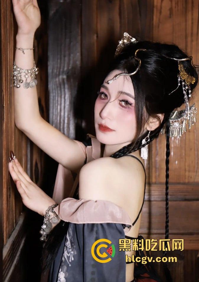 抖音『宁宁大王』大秀窗帘后日逼！打赏可切换角度，抖音深夜成抖阴，蝎子摆尾是个什么东西？  第8张