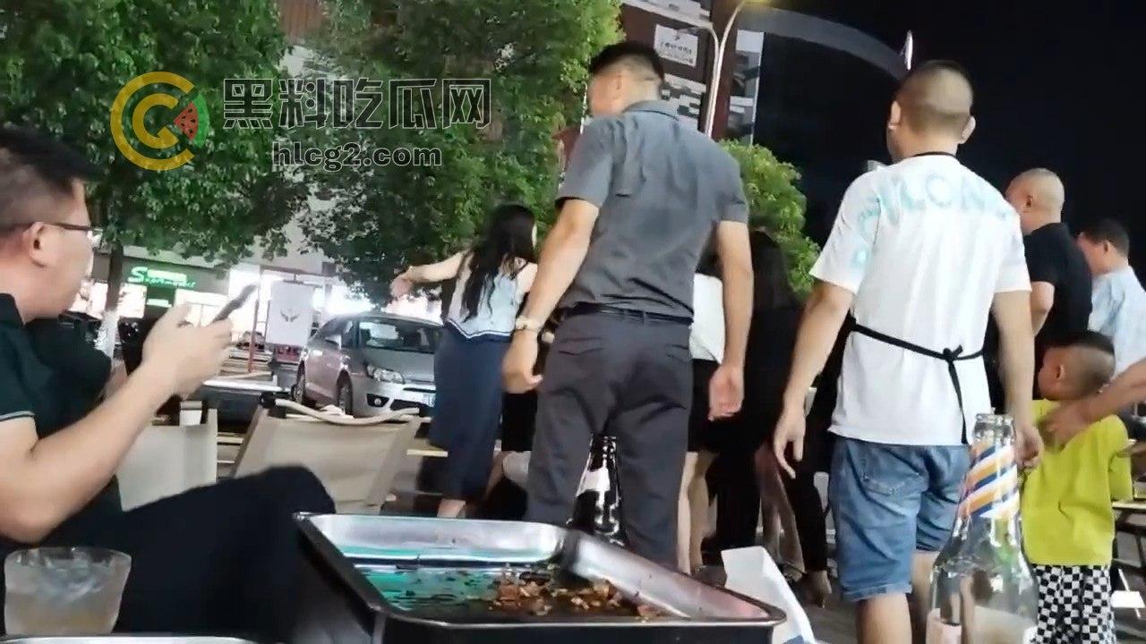 成都市惊爆丑闻！原配被小三暴打，老公竟然助纣为虐，家庭伦理剧原来如此狗血！  第1张