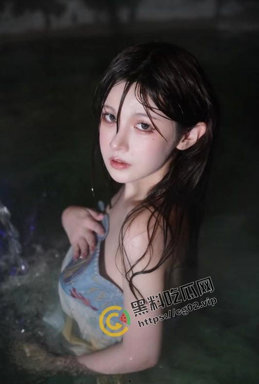 百万网红也缺钱？抖音七百万粉丝网红『刘辉快乐商店』入驻微密圈 大尺度写真照私拍来袭！  第5张