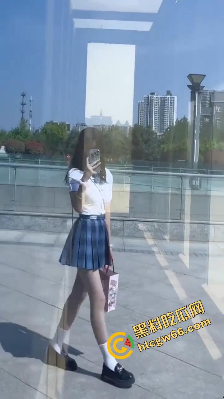 唐山矿老板建逼窝豪宅，后花园成性奴编队基地，学生女仆排队轮着供操，花样口交内射全包！  第1张