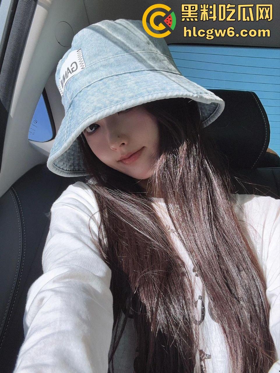 广西南宁闹市街头上演车震狂欢 屁股暴露还敢女上位 骑得像浪头拍岸 爷们一边开车一边猛操 高手在民间！  第7张