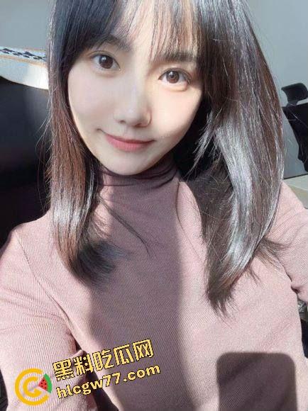 华东浦东便利店『苏娜』酒吧厕所给人吹,舔得膝盖跪出印子,分手后彻底放飞成花木路野玫瑰! 第5张 华东浦东便利店『苏娜』酒吧厕所给人吹,舔得膝盖跪出印子,分手后彻底放飞成花木路野玫瑰! 第5张