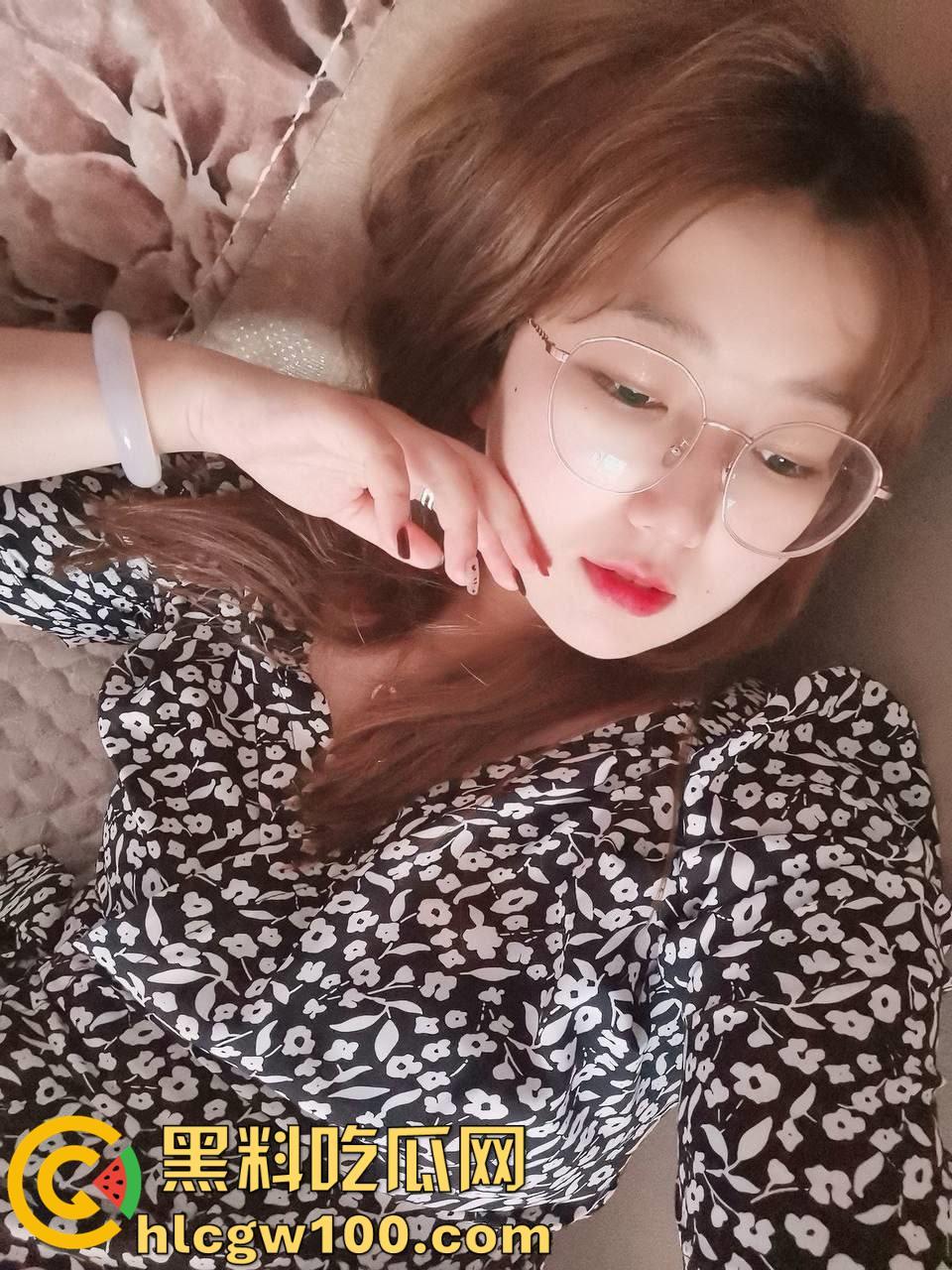 为人师婊江苏六小【刘美琳】，白天教书育人，晚上露出拯救色友，果然是人民的好老师  第2张