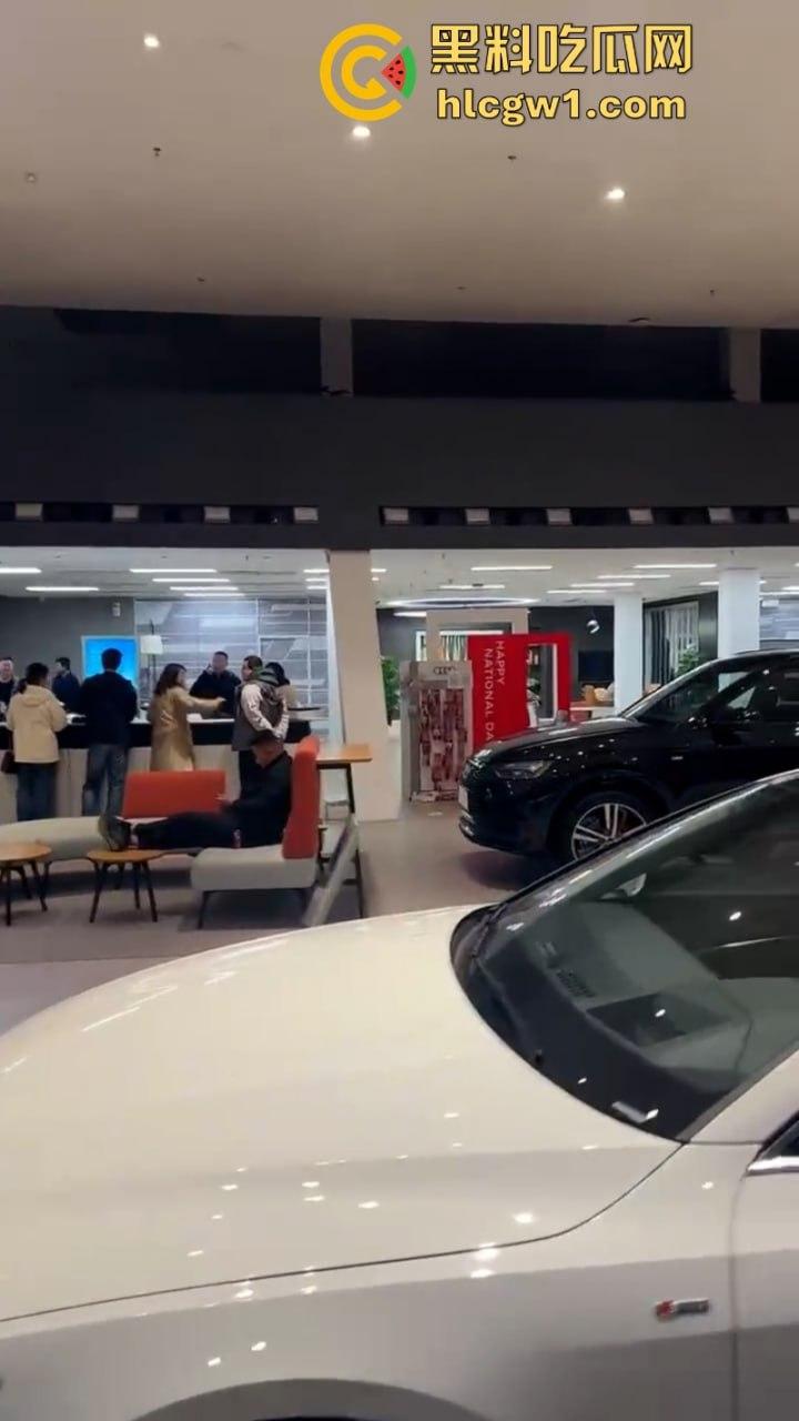 天津永濠奥达4s店关门卷款跑路 现场汽车无人问津 进口车现在这么惨吗？  第7张