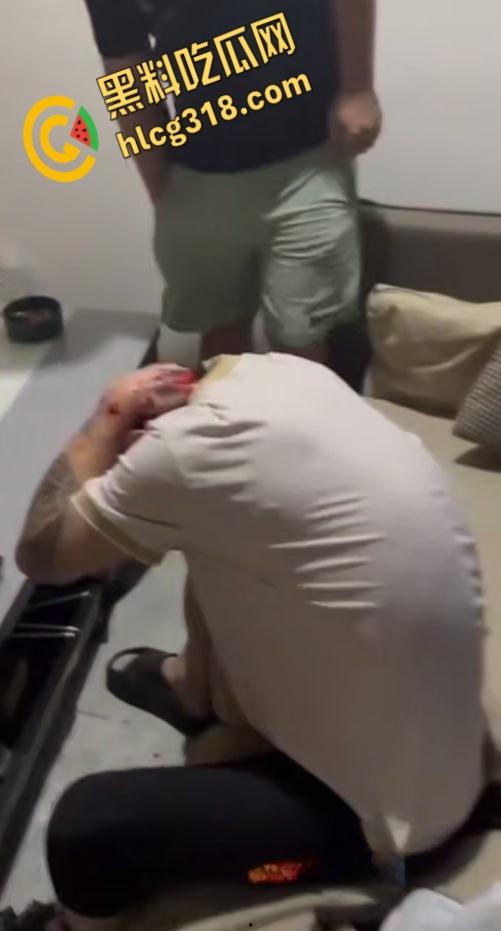 中国绑匪在菲律宾内讧，绑架国人生意惨淡，上演血腥狗咬狗，头破血流枪口相向 !  第7张