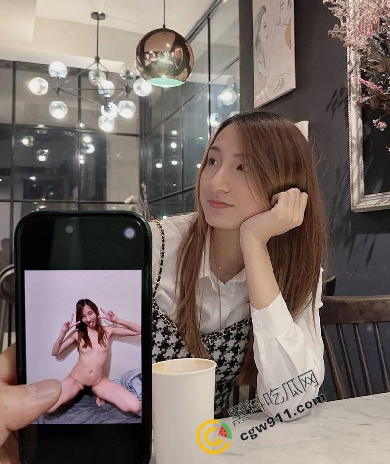 广东纯情大学女神【张晓彤】被渣男曝光私密影片！清纯脸蛋，淫荡身姿，大屌直入喷水，美臀疯狂迎合  第6张