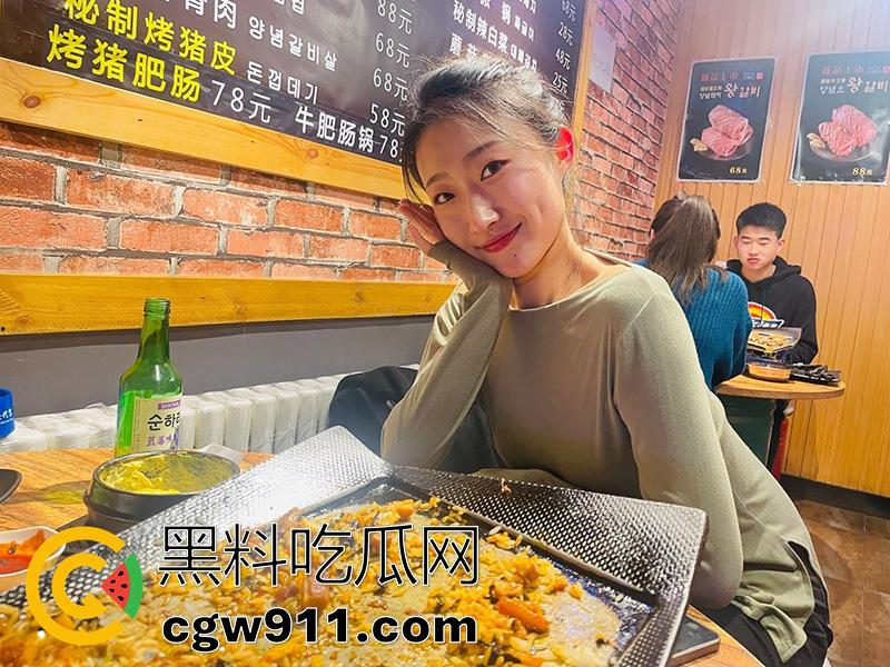 二手车就怕前车主有钥匙，苏州大奶长腿骚逼【杨思婷】，背着现男友约炮前男友，被男友发现后报复性操逼！  第1张