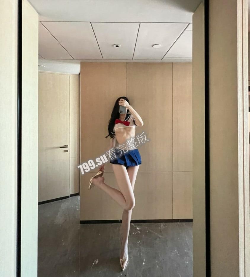 抖音百万粉丝！九头身 1.84 米红唇艳女仆葛征 土豪 1V1 视频泄漏！  第2张