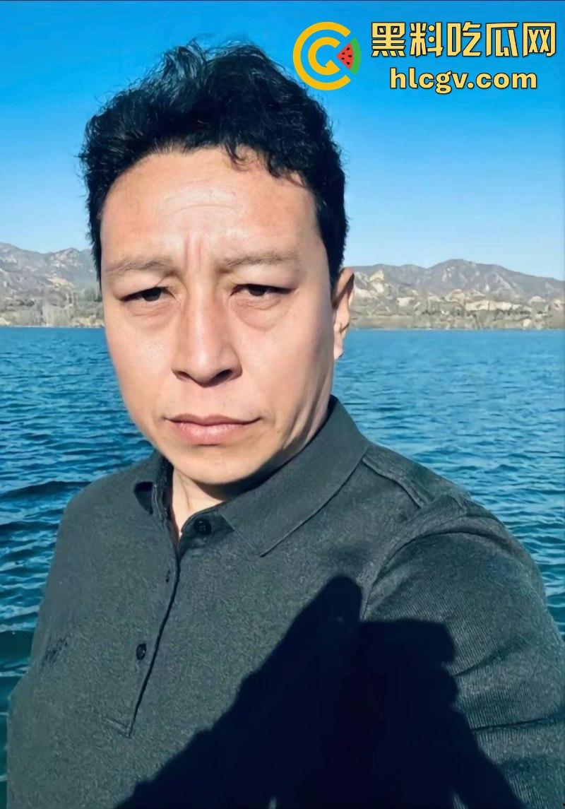 河北石家庄三百万网红闻神父子 塌房搬家跑路 闻子涵女友曝光其始乱终弃 闻神闻子涵评论区已沦陷 ！  第5张