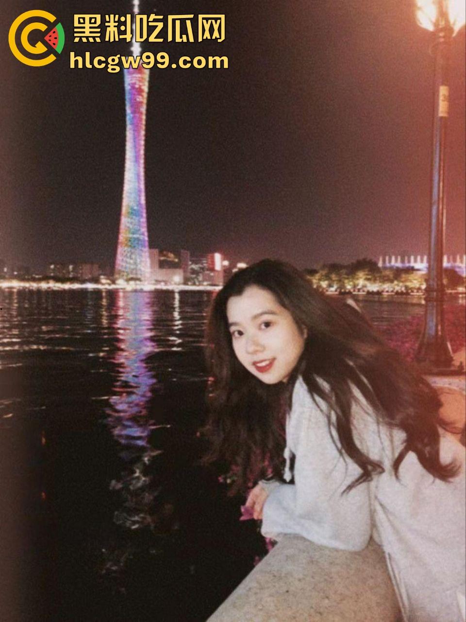 重庆OL女职员【林薇俞】职场精英变主人的反差母狗，露脸调教照疯传，骚货反差是玩的明明白白！  第3张