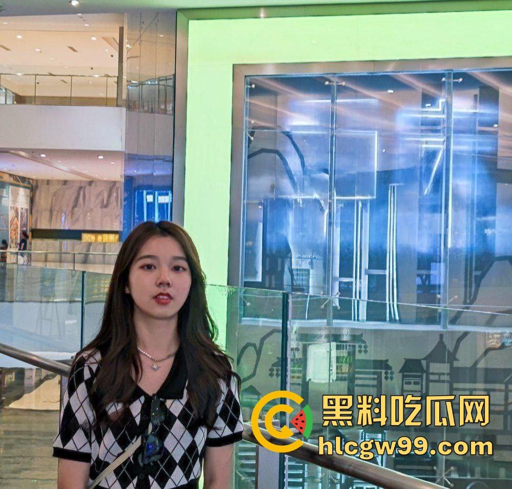 重庆OL女职员【林薇俞】职场精英变主人的反差母狗，露脸调教照疯传，骚货反差是玩的明明白白！  第5张