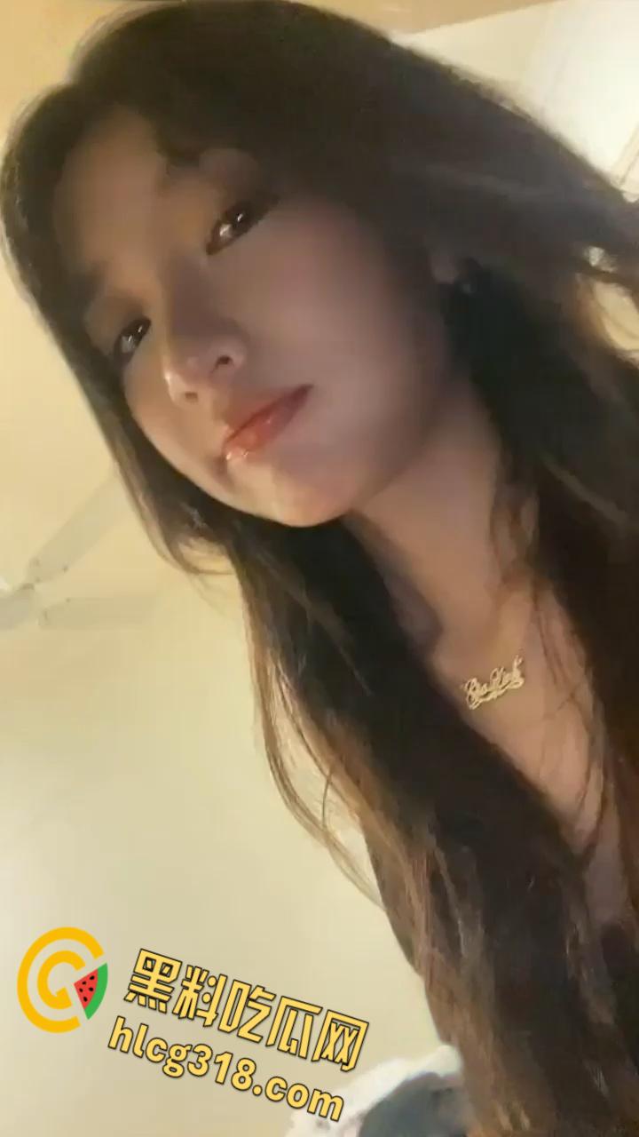 湖南农业大学【曾钰】，清纯女大学生下海沦为玩物，白虎粉穴后入狂操，简直就是完美炮架!  第4张