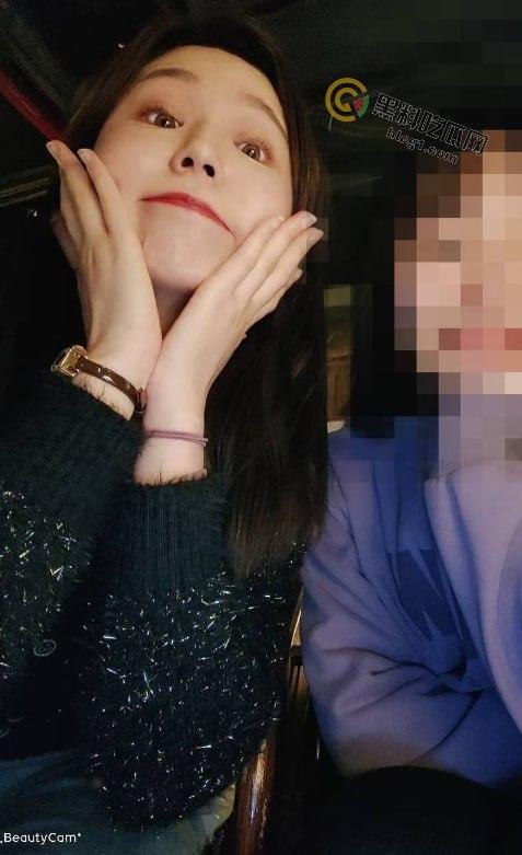 瓜友爆料：探探上约已婚少妇，边操边打电话给闺蜜！克制叫床令人喘不过气  第3张