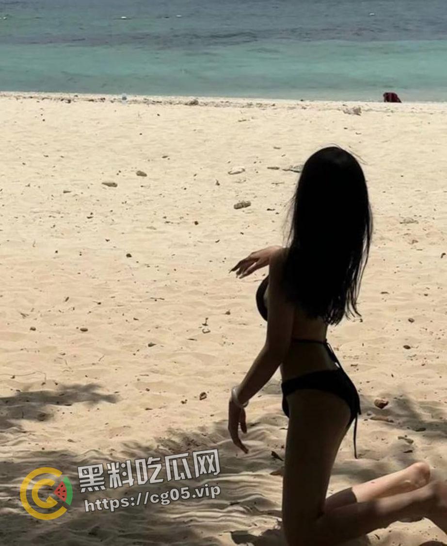 西安大学校花反差婊 颜值逆天却是臭母狗 在夜店厕所被人强奸后爱上被羞辱 出租屋约炮陌生网友 视频被流出  第9张