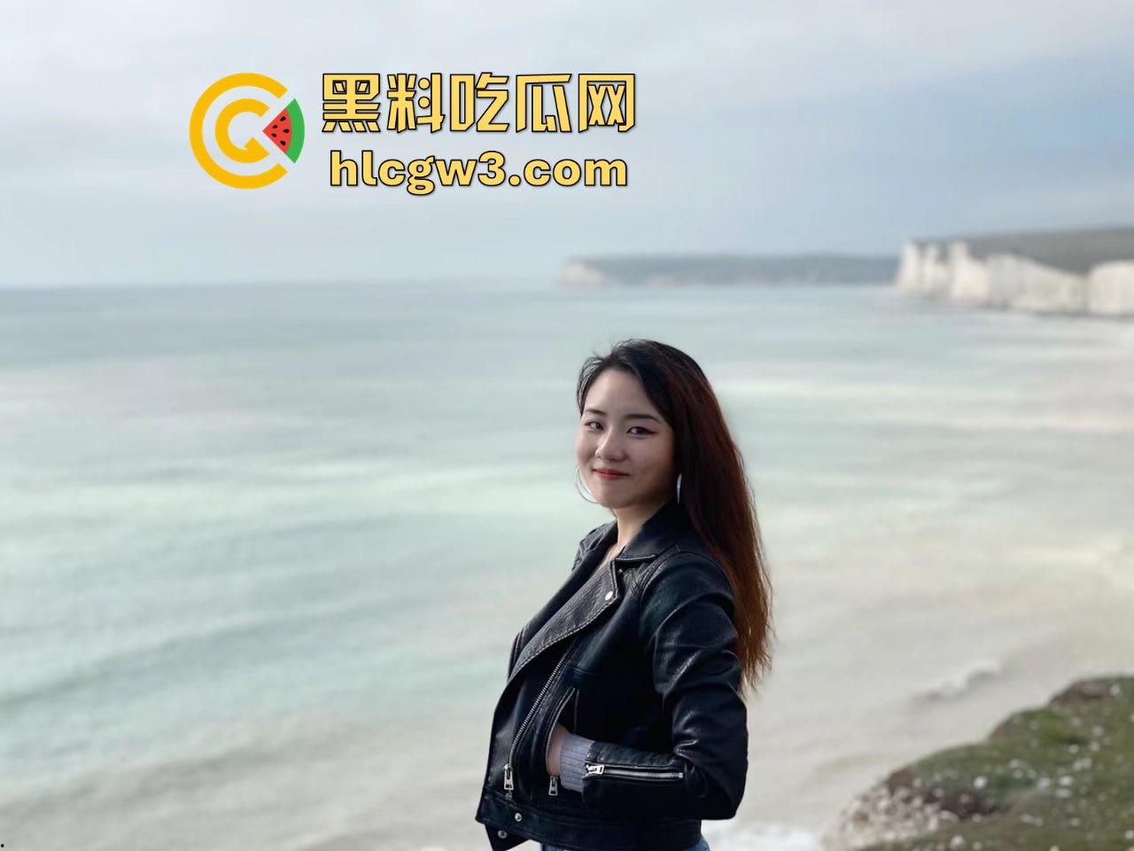 Sharman Court公寓绿帽情侣太会玩！谢菲尔德大学留子戴帽陪操，日完逼还晒学生证！  第1张