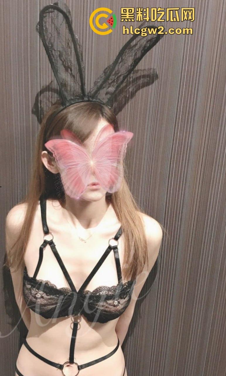 北京【ANGIE】性感淫荡小仙女露出啪啪 颜值天花板极致反差 穷人操不到的女神却成富人精盆玩物！  第18张