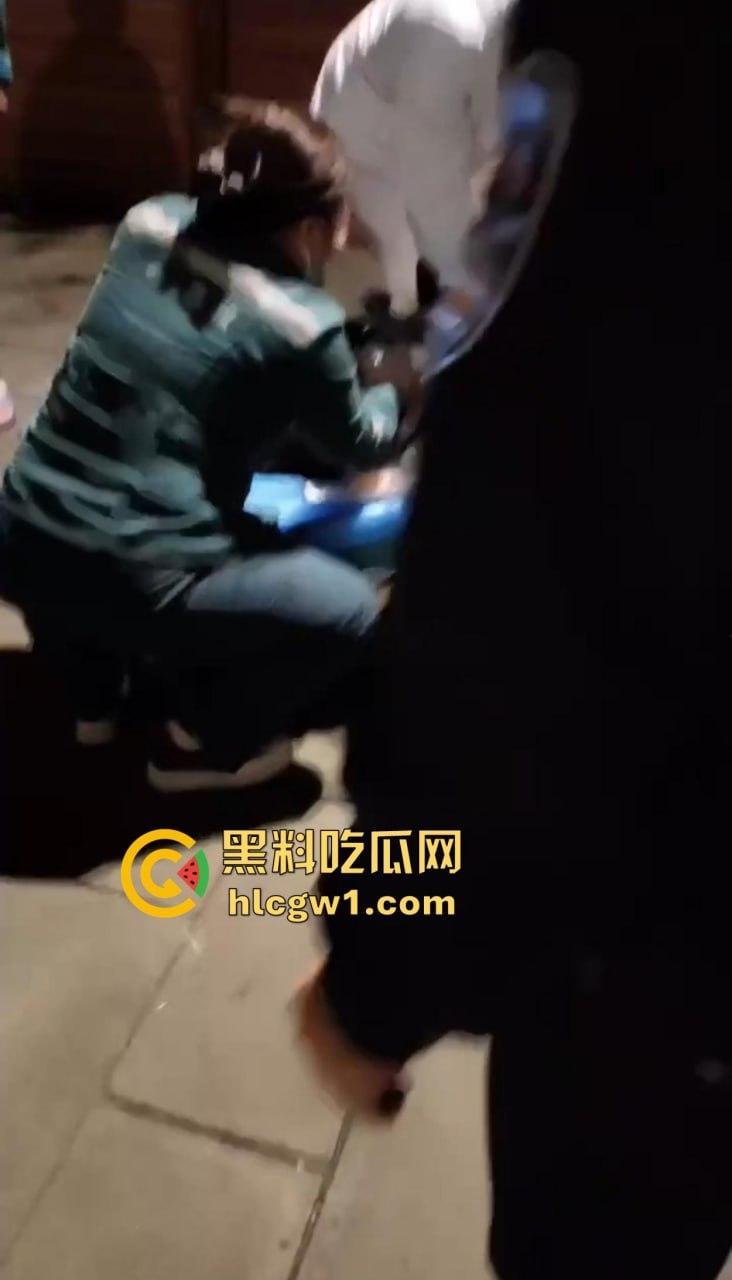 四川自贡富顺县斗殴闹出人命！精神小伙打架打崩，掏刀捅胸鲜血四溅，心肺复苏都白搭！  第9张