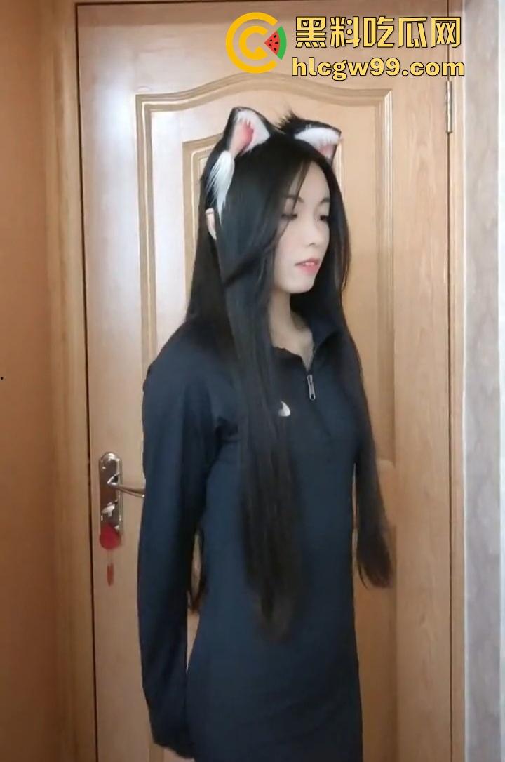 【蛇信子姐姐】抖音上岸变正经主播？当年骚母狗福利视频重现江湖，洗白被开盒爆料！  第6张