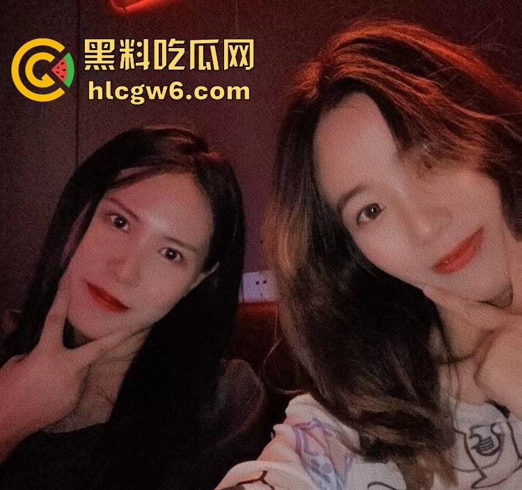 河北【张佳彤】清纯脸下的骚劲炸裂，图书馆偷玩一发，安静环境掩不住欠操的心，清纯反差简直绝了！  第2张