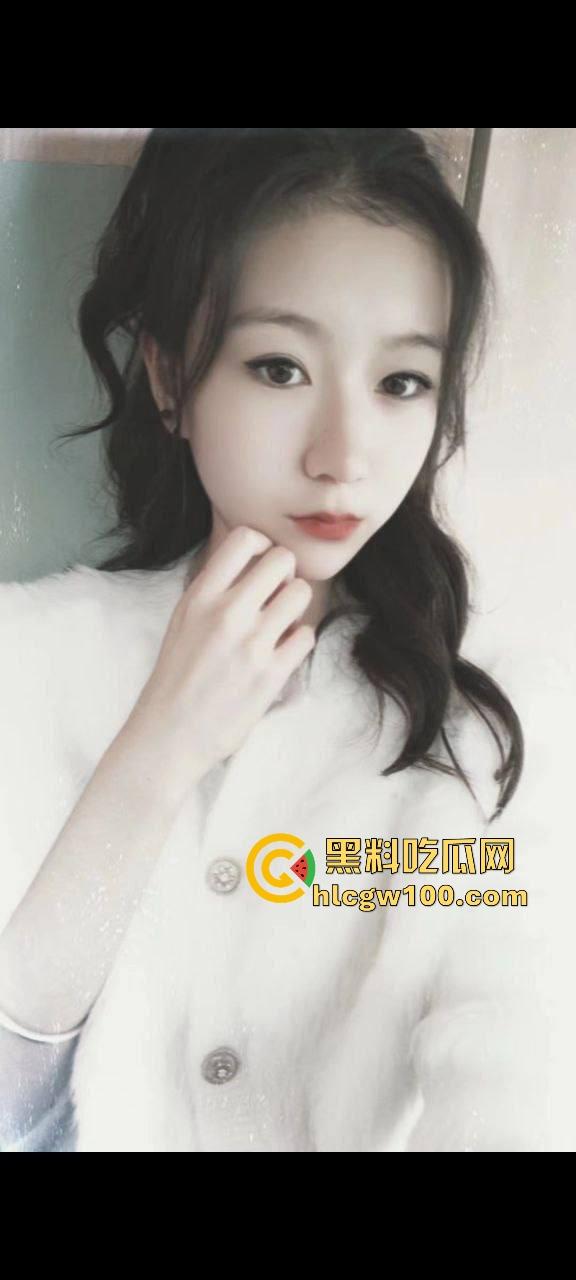 陕西08年生学生【王紫宣】私密视频曝光！嫩逼粉得像水蜜桃嫩到滴水，年轻身体就是不一样，果然是顶级白月光！  第1张