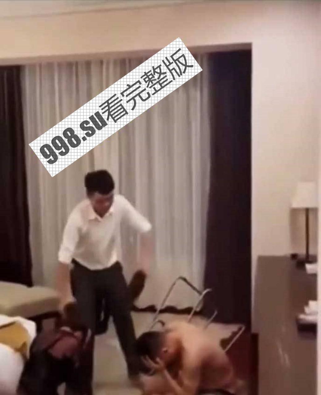 捉奸现场! 震惊!妻子出轨老公表弟 被堵在酒店捉奸在床 真叔嫂情深! 第4张 捉奸现场! 震惊!妻子出轨老公表弟 被堵在酒店捉奸在床 真叔嫂情深! 第4张