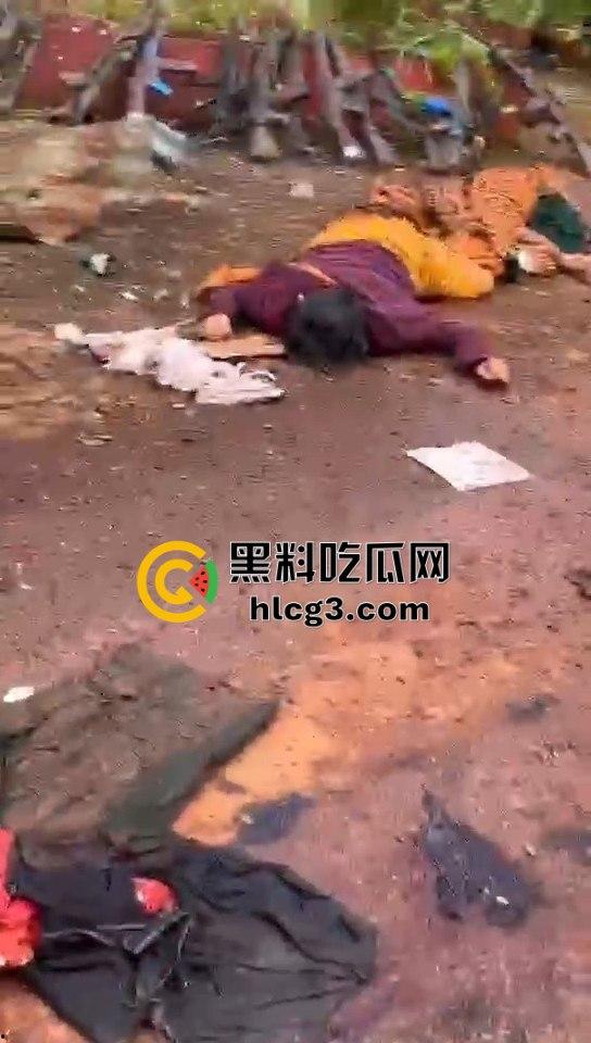 缅甸内战升级！路边尸横遍野，惨状曝光让人不寒而栗！  第7张