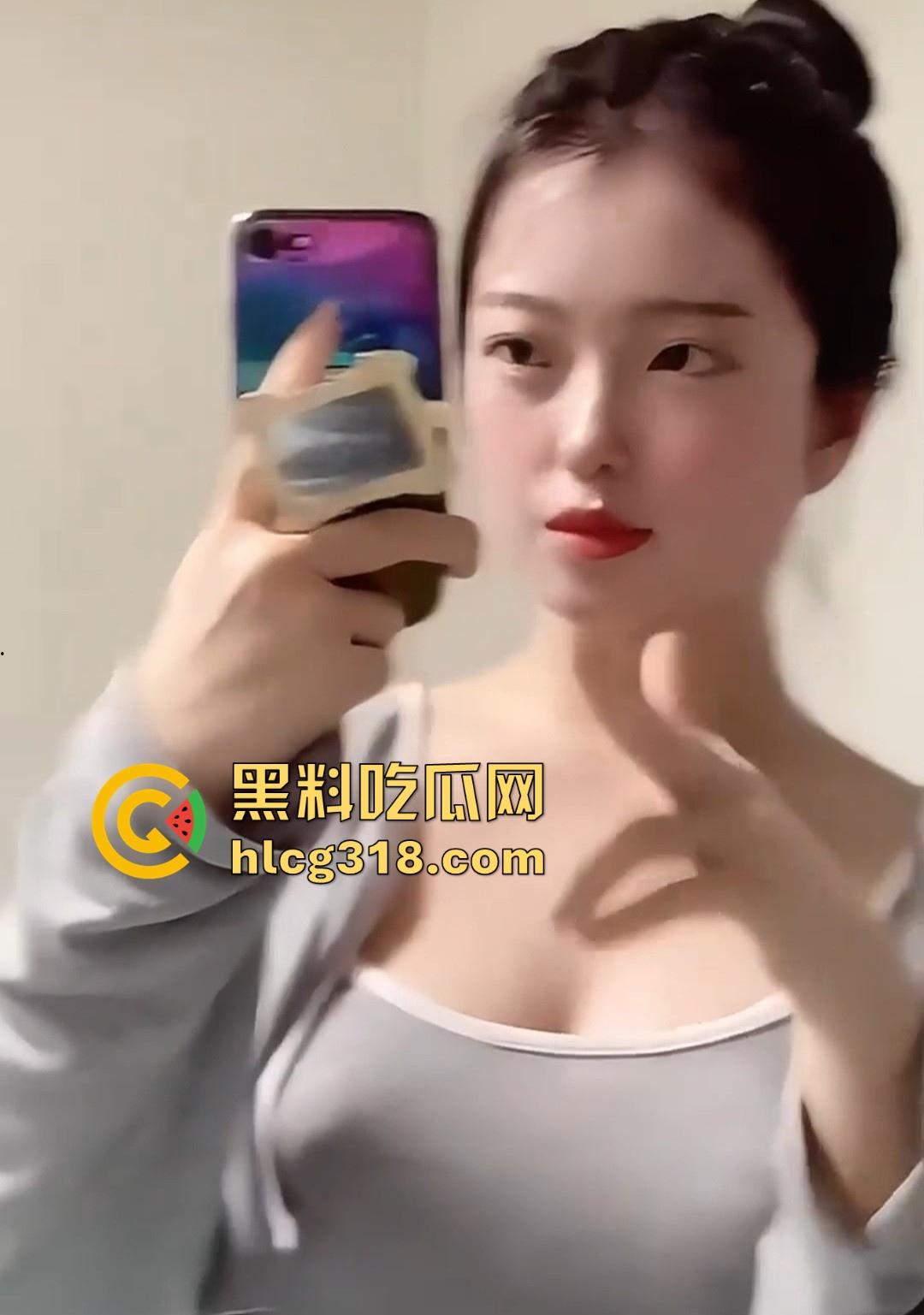 抖音高颜值极品网红【Mihye02】收费骚舞视频曝光,性感巨乳摇曳卖萌撩人,很勾引人 第3张 抖音高颜值极品网红【Mihye02】收费骚舞视频曝光,性感巨乳摇曳卖萌撩人,很勾引人 第3张