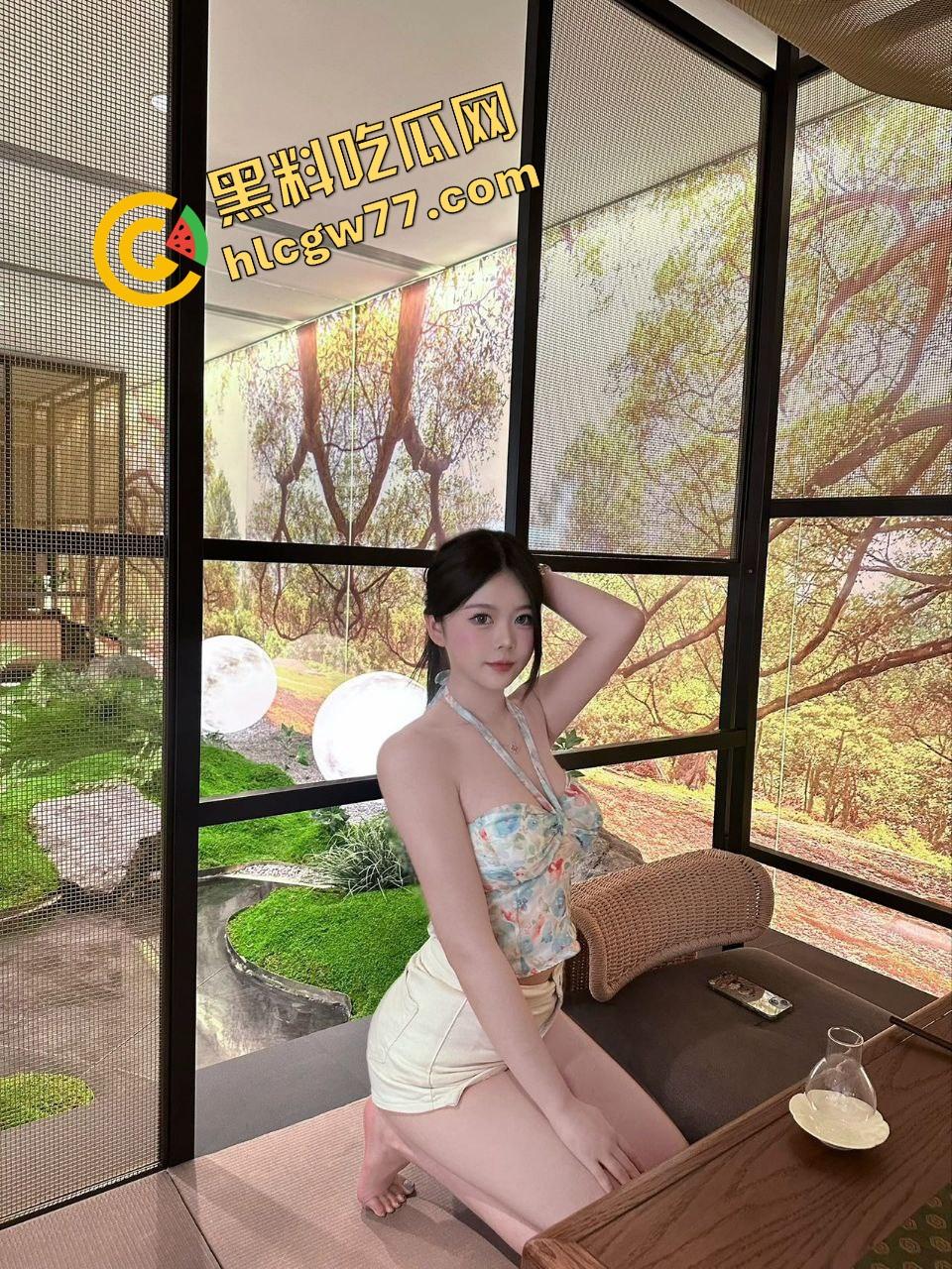 青岛职场【霞姐】清爽短发女领导露脸被操曝光，JK制服渔网骚穴湿到爆，男友小鸡巴根本操不爽！  第5张