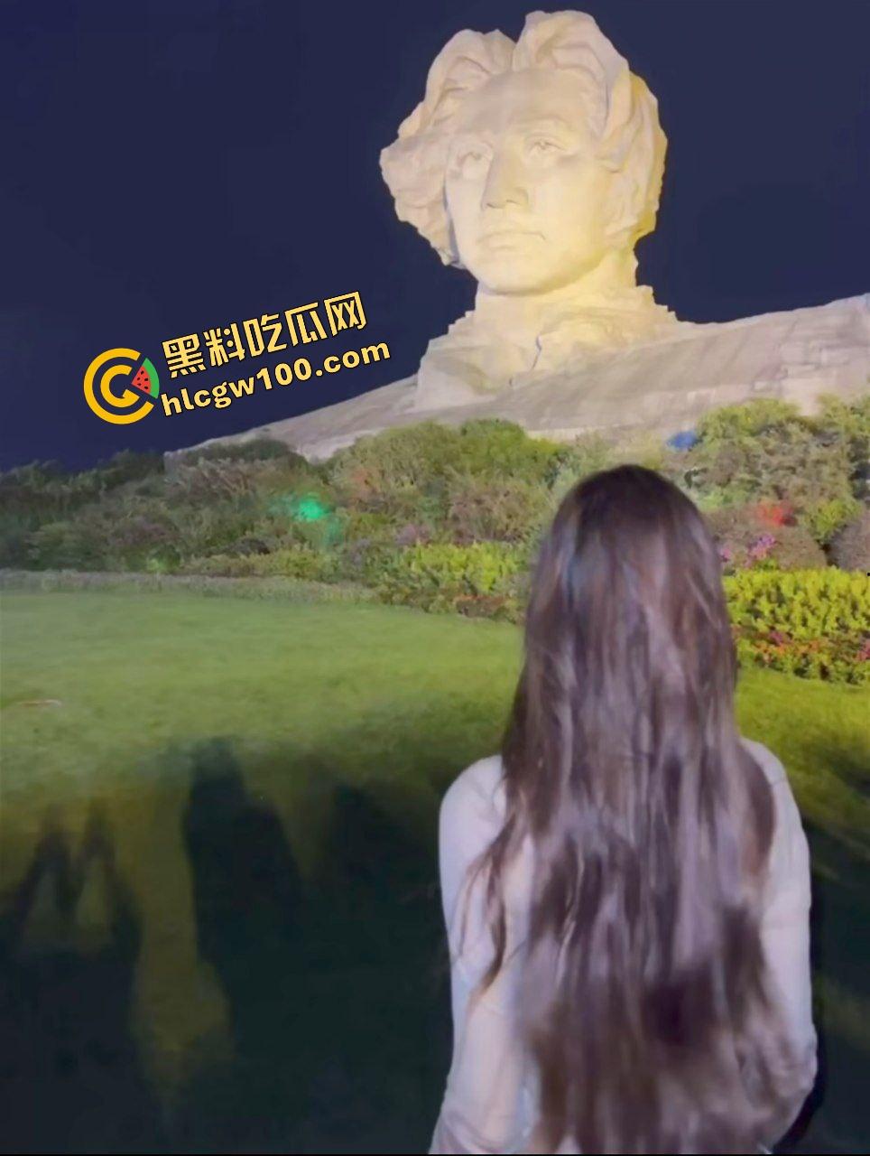 长沙岳麓区骚母狗淫荡人妻【张佩宁】绿帽奴贡献淫妻给处男，前后夹击塞满骚穴，淫乱3P独家流出！  第4张