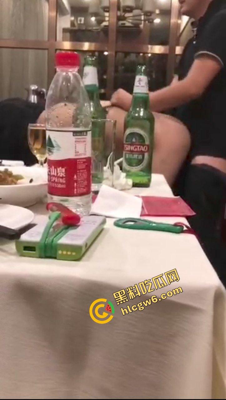 小红书上海贱逼反差婊骚鸡母狗『化春滢』偷情大哥 酒后脱衣爆干骚臀 窗前后操淫荡娇喘！原创独家投稿曝光！  第2张