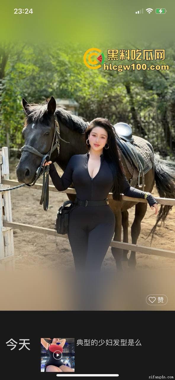 抖音巨乳网红【萌萌叫小胖儿】不雅视频流出，14万粉丝的奶神私底下浪到飞起，波涛汹涌的大奶子让人想掏钱就约！  第5张