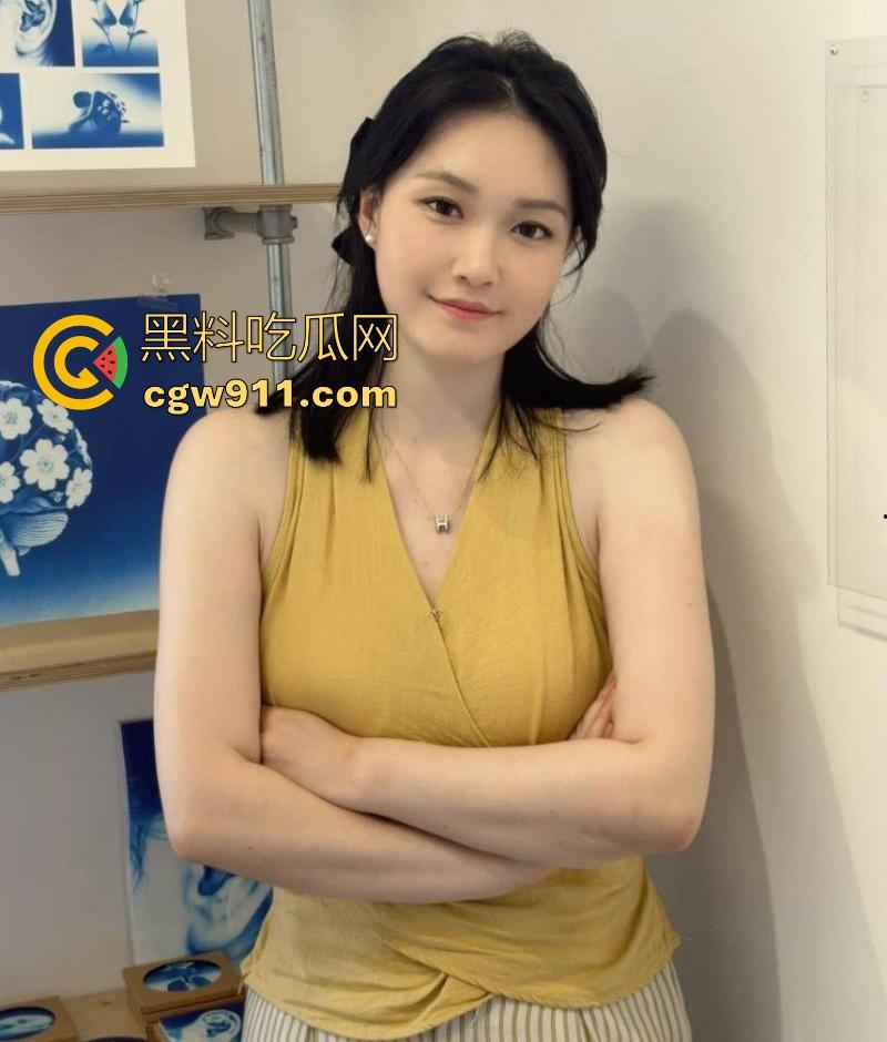 湖北宜昌新婚少妇【胡莉琴】与男友相恋6年修不成正果，分手后闪婚嫁入豪门，遭报复曝光性爱视频！  第4张