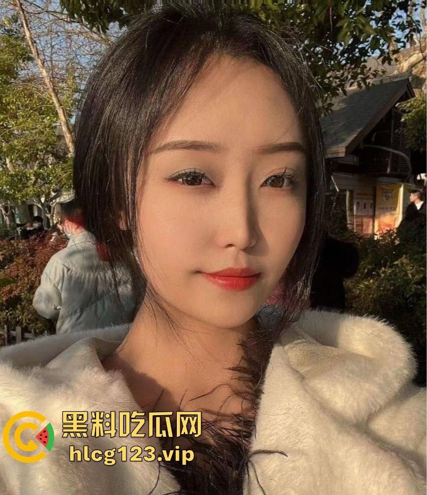 重庆幼师『杨玉环』反差婊浴室骚片流出！极品身材前凸后翘，口交嫩穴画面火辣撩人！  第1张