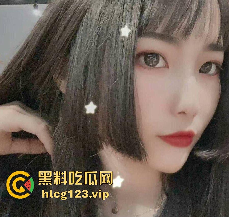 重庆幼师『杨玉环』反差婊浴室骚片流出！极品身材前凸后翘，口交嫩穴画面火辣撩人！  第4张