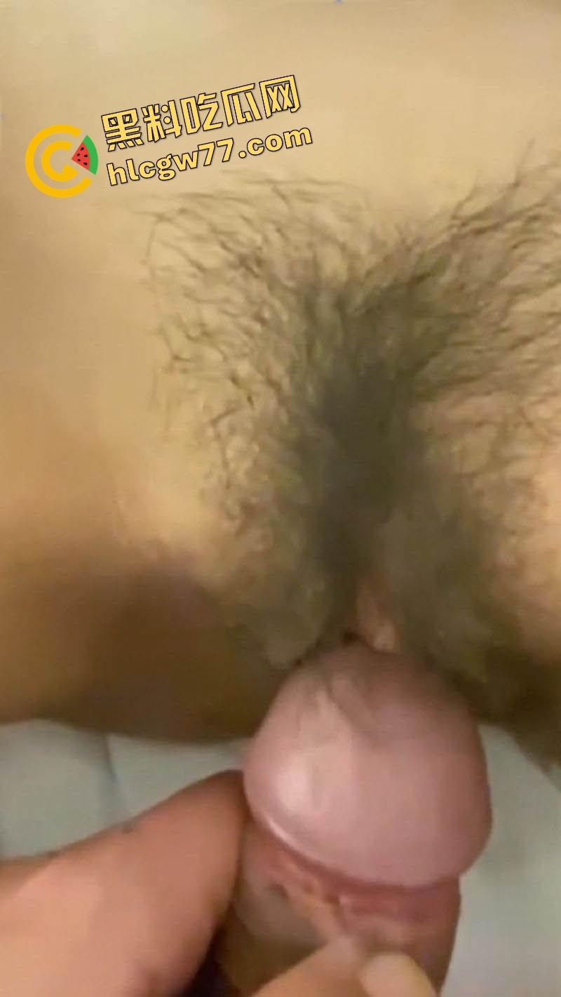 猥琐老板设计迷奸美女职员 灌酒下药趁机侵犯 各种姿势无套爆操 事后赔钱了事 聊天记录曝光！  第12张