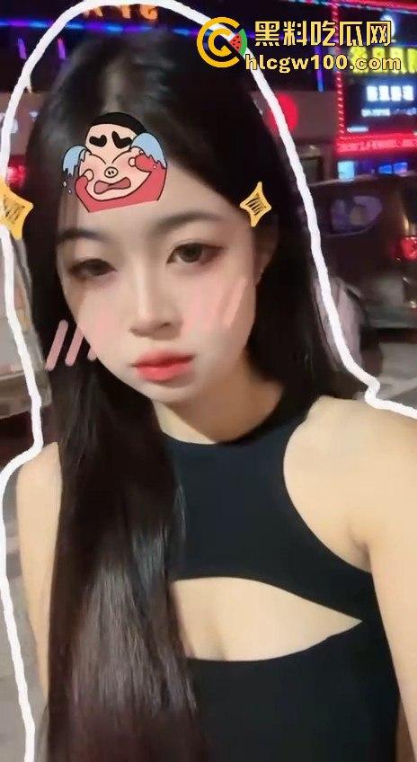 网友投稿！长春工商学院大一学妹【朱汐】性爱视频曝光，超黑肥大鲍鱼性欲极强会吸人。  第2张